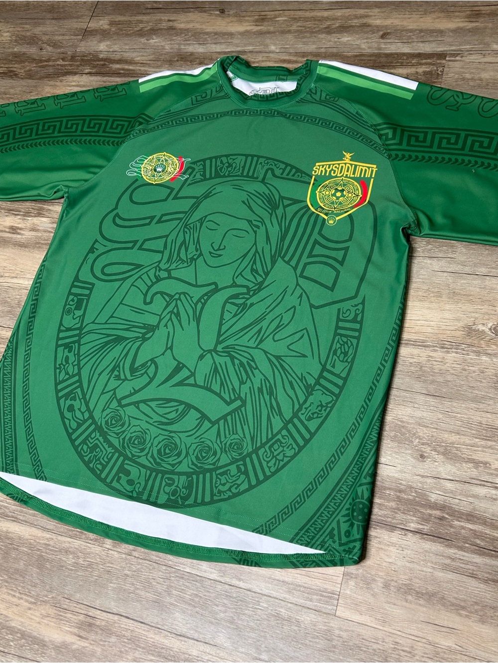 ⚽️(SDL) Sky’s Da Limit Short Sleeve Mexico Jersey🔥🔥⚽️New With tags Size Medium - Picture 3 of 7